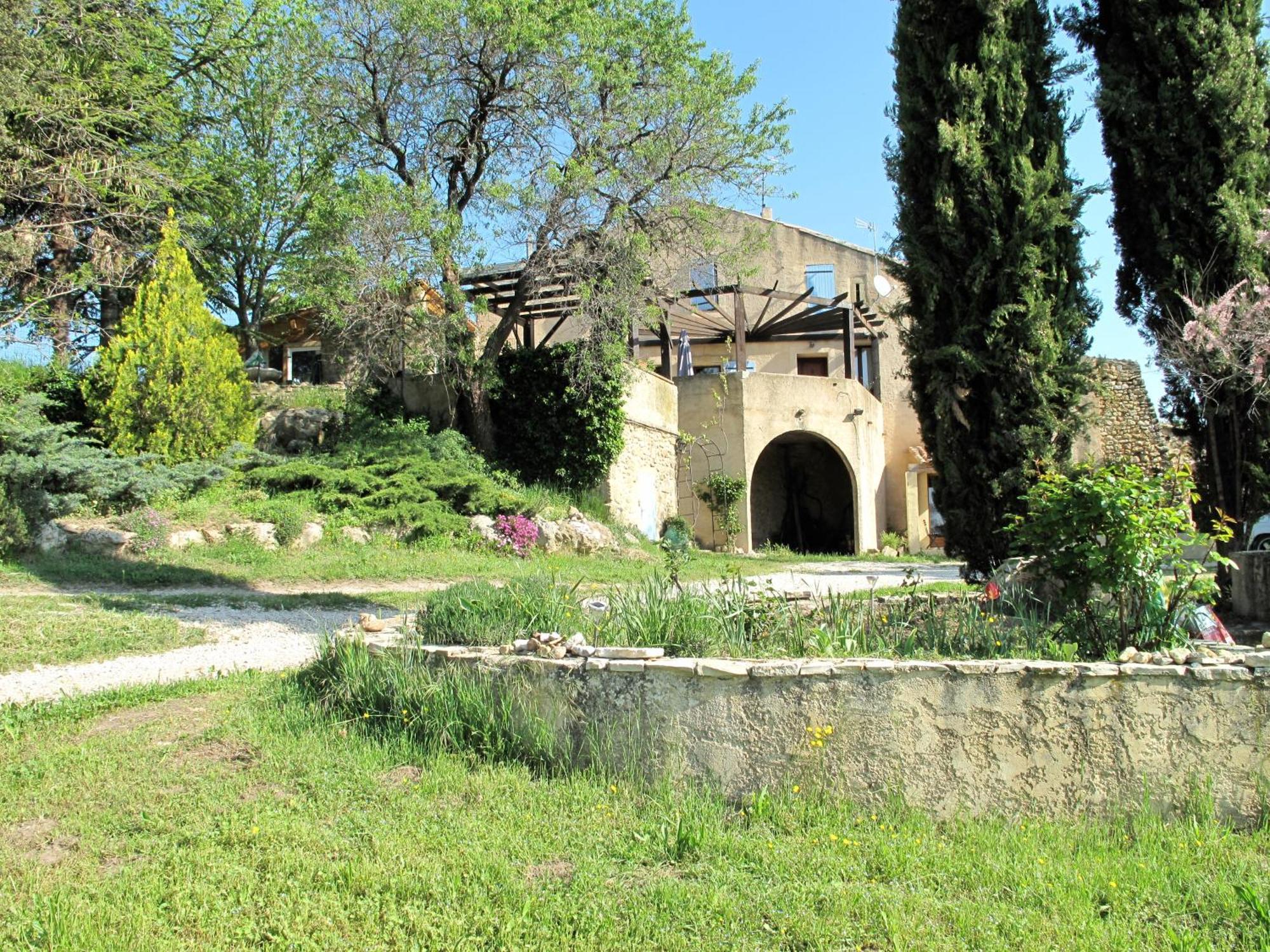 Le Grand Saint Paul Bed and Breakfast Rognes Buitenkant foto