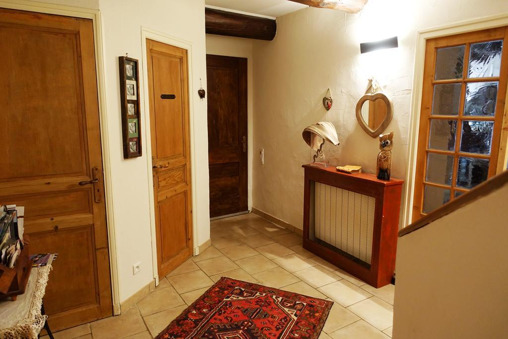 Le Grand Saint Paul Bed and Breakfast Rognes Buitenkant foto